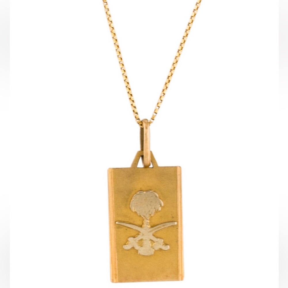 18k gold necklace